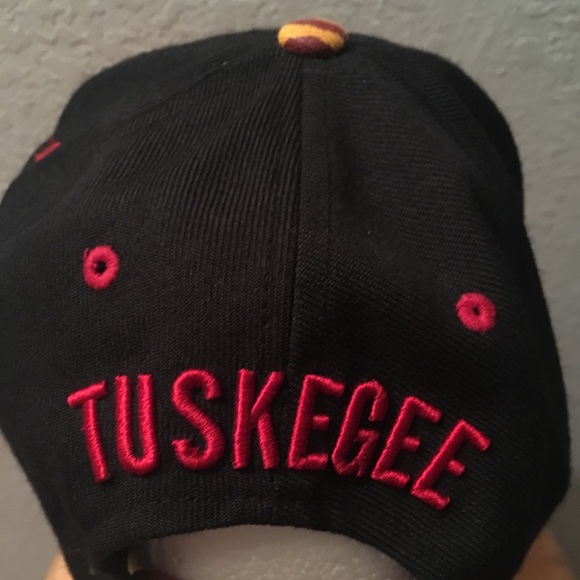 Tuskegee SnapBack - Picture 2 of 2